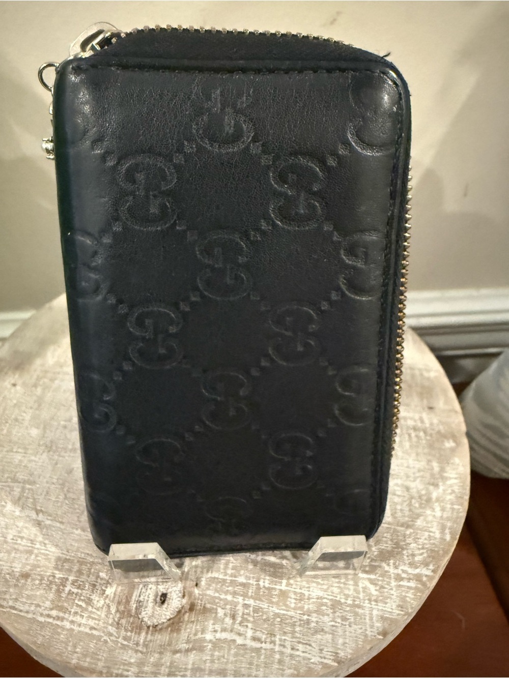 Authentic Gucci Card Case - Picture 2 of 6